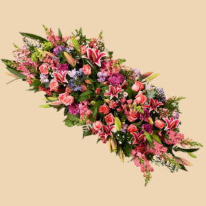 Dessus De Cerceuil De Fleurs Variées