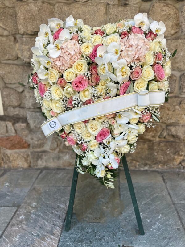 Coeur sur pied Fleurs variées