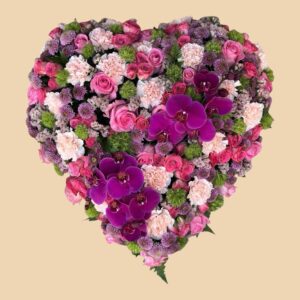 Coeur de fleurs variées