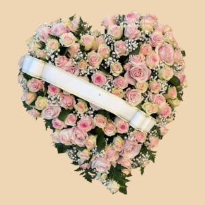 Coeur de Roses Roses Sur Pied
